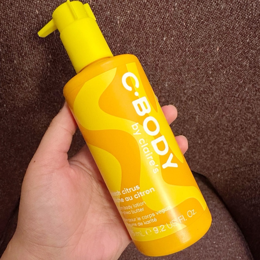 New Unopened Claire’s C Body Peach Citrus Fragrance Shea Butter Body Lotion